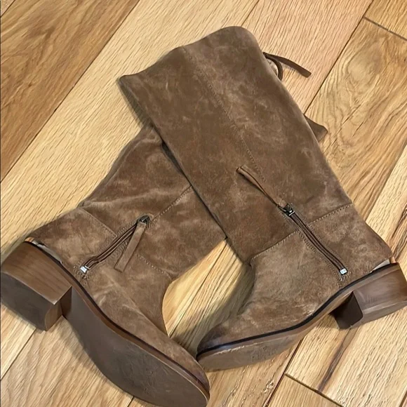 Naughty Monkey Brown Heeled Stride Suede Boots Size 7.5 - Picture 9 of 16